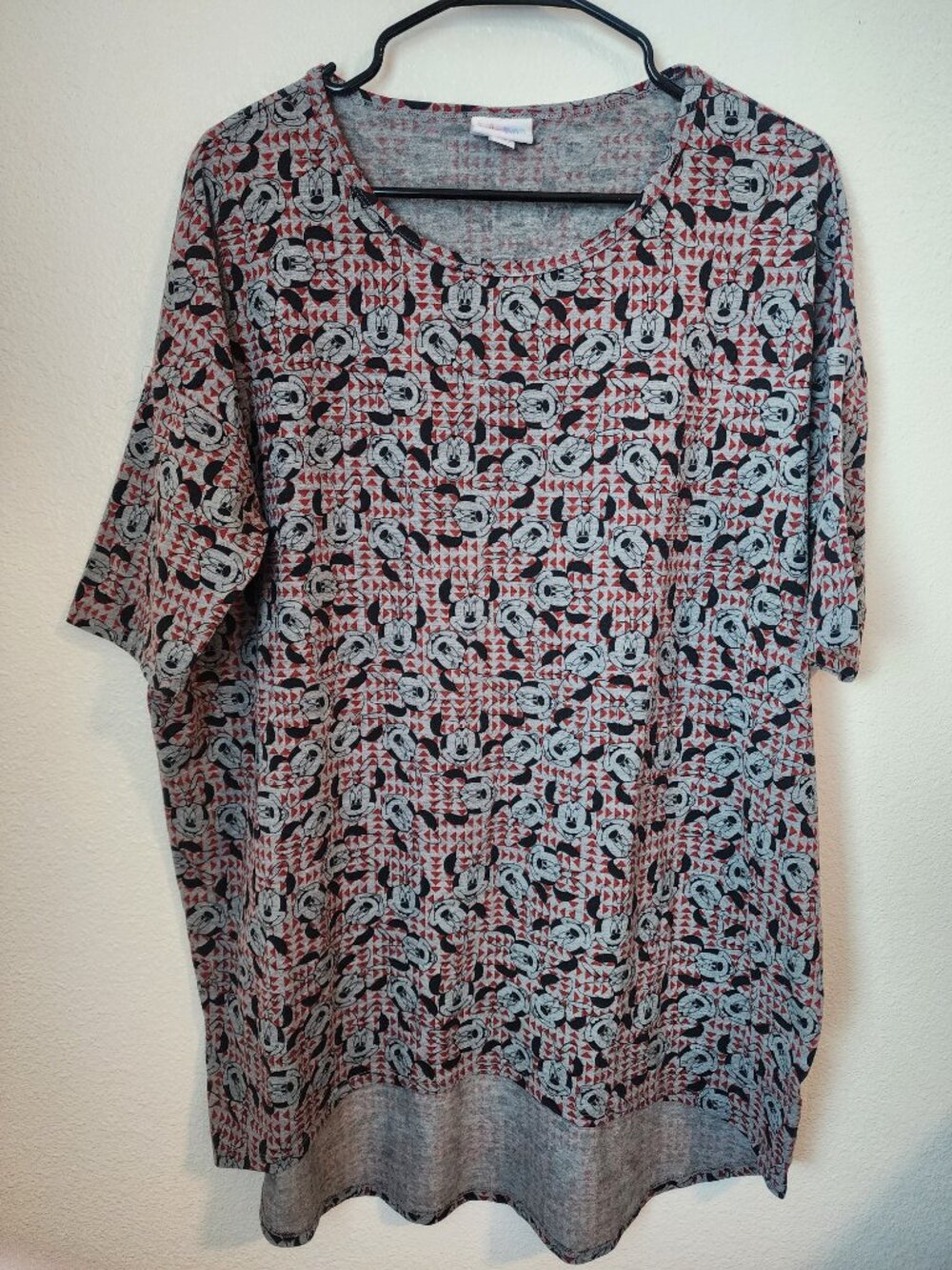 LulaRoe Minnie Mouse Blouse Tunic Disney Vacation Travel M